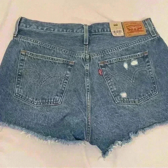 NWT Levi’s 501 Short  The Original Jean Denim Western Style High Rise Fitted 34 - Picture 4 of 10